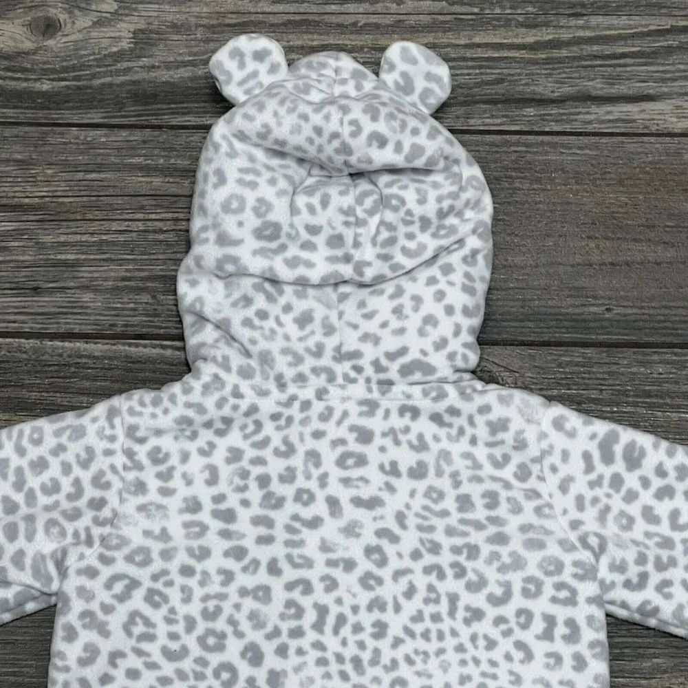 Carter’s Baby Bunting Outwear w/ Hood 6 Months One Piece Animal Print Kitty